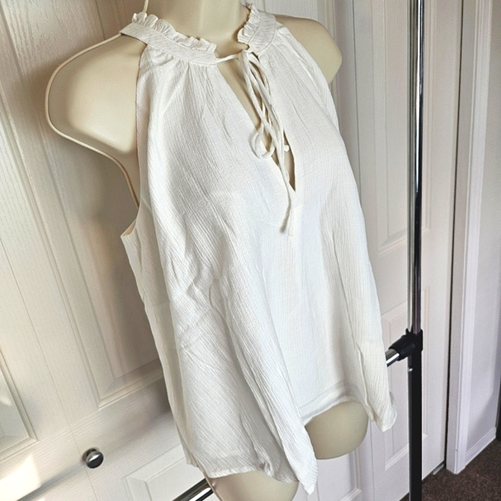 Lulu's Delightfully Poised White Sleeveless Tie-Neck Tank Top, M - Picture 3 of 12